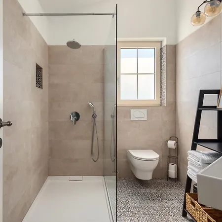 Casa Nona Anica By Guide *